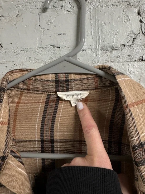 LA MIEL Tan and Black Plaid Shirt - Picture 2 of 2